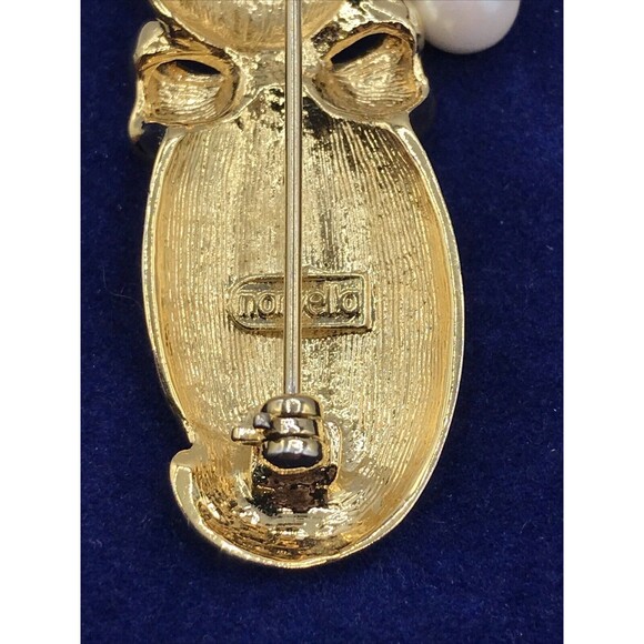 Marvella Gold Tone Cat with red Hat/ Faux Pearl Brooch Lapel Pin - Picture 5 of 7